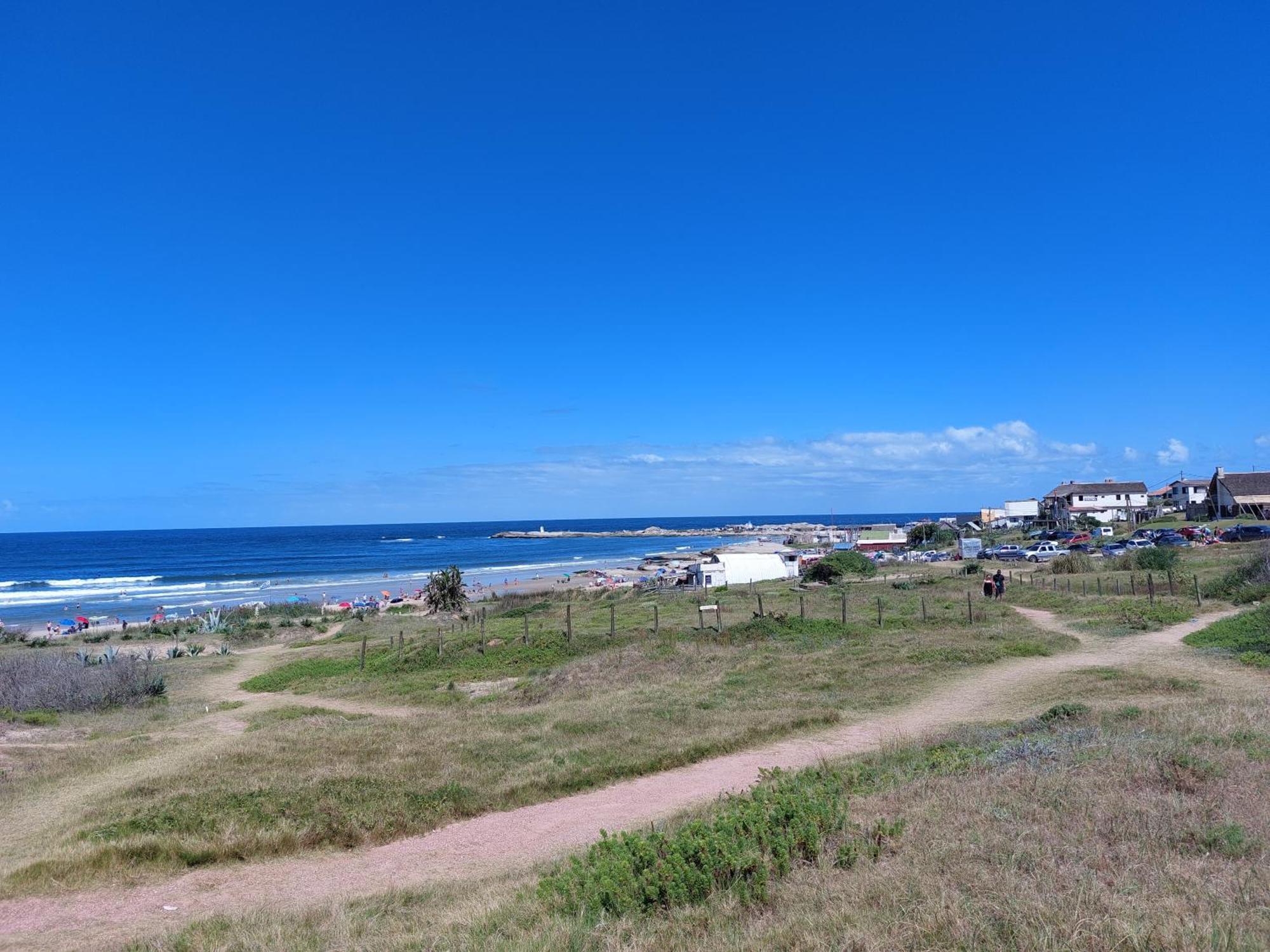 Posada Mar Azul Con Jacuzzi Acomodação com café da manhã Punta Del Diablo Exterior foto